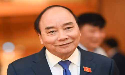 Chu tich nuoc Nguyen Xuan Phuc gui thu cho Tong thong Biden