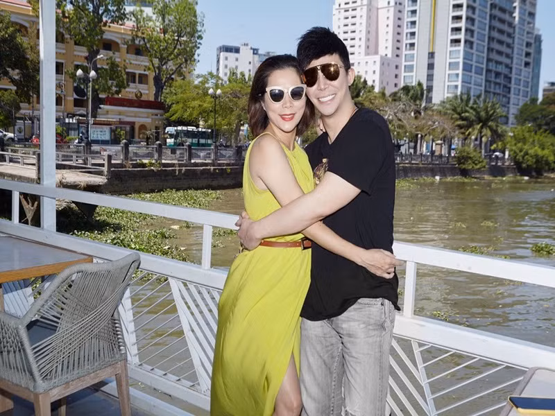 Nathan Lee thừa nhận bản thân có ít bạn trong showbiz và Mỹ Lệ là nghệ sĩ hiếm hoi anh thân thiết.