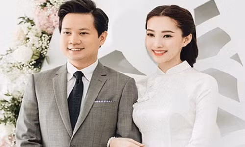 Thu Thảo kết hôn với Trung Tín vào tháng 10/2017 sau 3 năm hẹn hò.