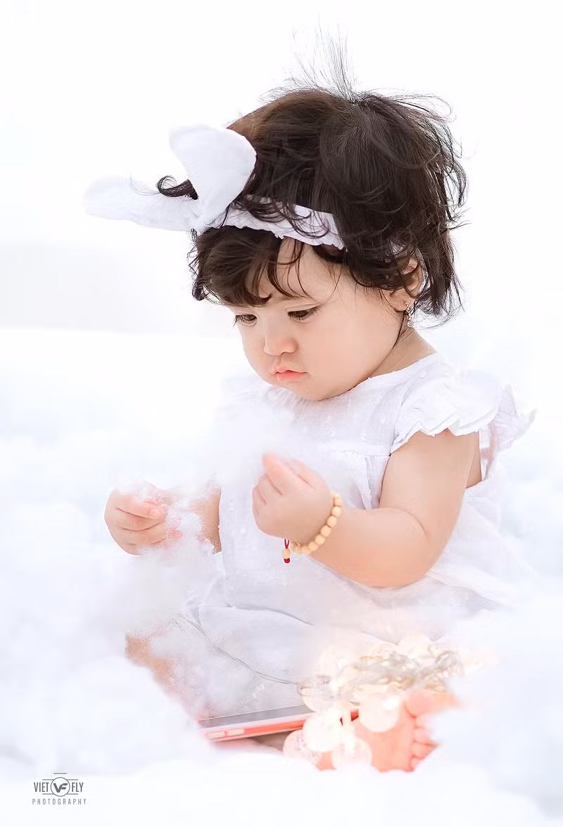 Giây phút đùa nghịch của Xuka.