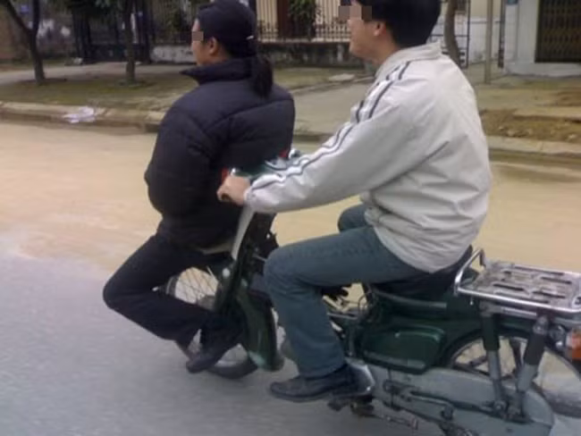 Lên xe anh chở đi!