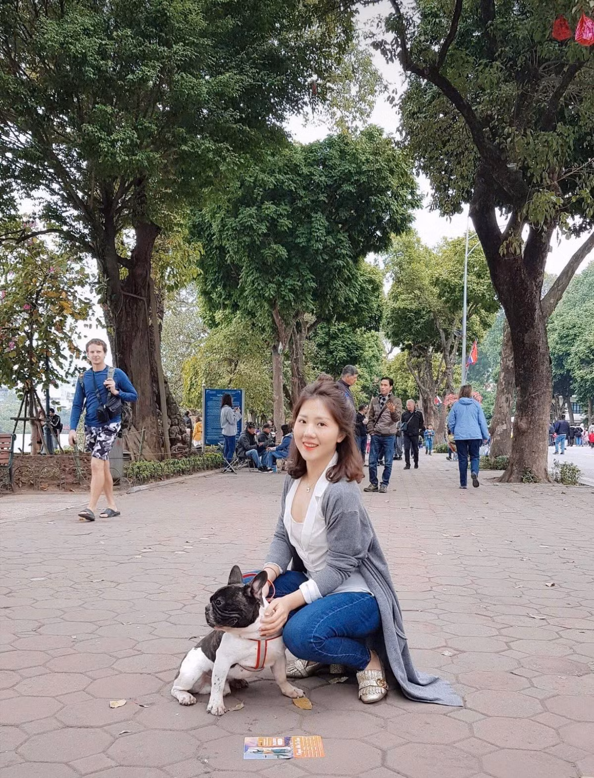 Được biết, hiện tại cô là phó chủ nhiệm bộ môn Đầu tư Quốc tế, thuộc khoa Kinh doanh Quốc tế của Học viện Ngân hàng.