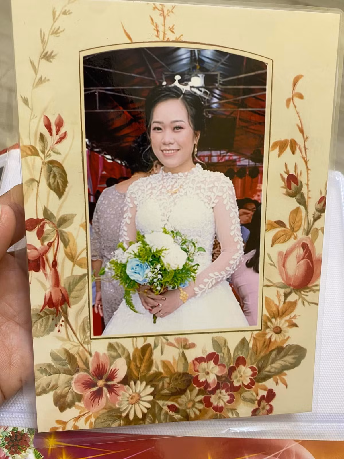 Màu ảnh của bộ ảnh cưới này cũng không khác gì ảnh của ngày xưa.