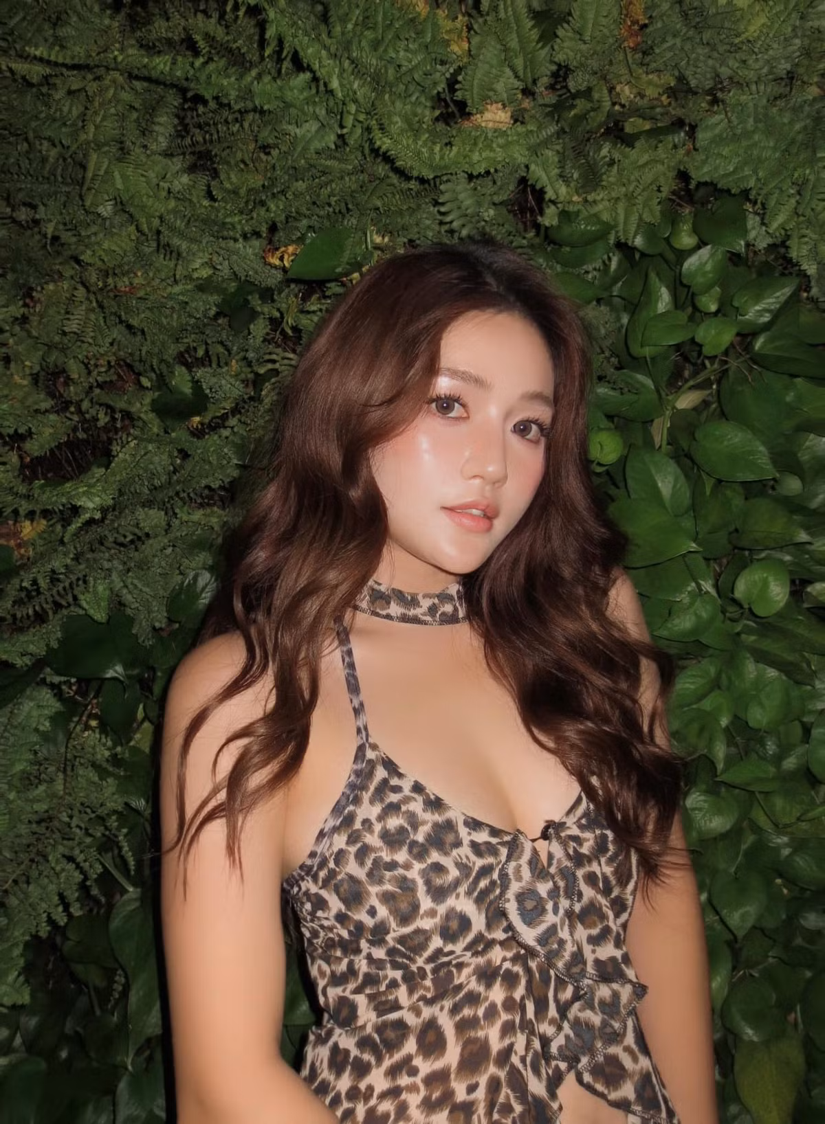 Hiện tại hot girl 9x vẫn cố gắng phát triển bản thân và chăm chỉ góp mặt trong nhiều phim cải thiện hình ảnh của mình ngày một tốt đẹp hơn.