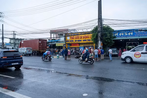BR-VT: Bat giam tai xe xe dau keo gay tai nan chet nguoi-Hinh-2
