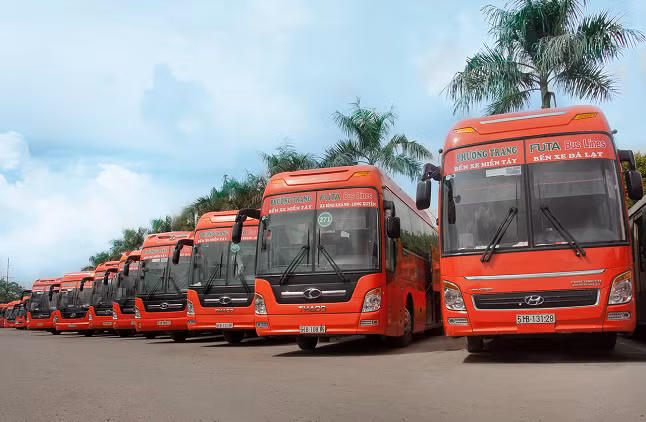 Biết gì về nhà xe Phương Trang dính lùm xùm chở thuốc lá lậu? - Hình 2 Biet gi ve nha xe Phuong Trang dinh lum xum cho thuoc la lau?-Hinh-2