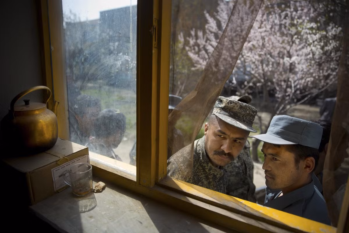 Can canh cuoc song nguoi dan o Afghanistan trong 20 nam qua-Hinh-3