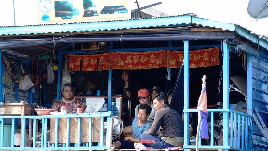 Cuoc song kho khan cua ba con goc Viet tai Bien Ho-Hinh-22