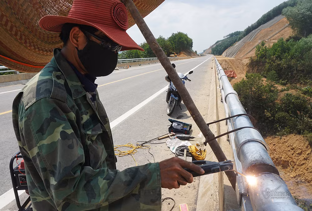 Ban quản lý dự án cho hay, cao tốc dự kiến thông xe kỹ thuật Km0 – Km66 vào cuối quý 2