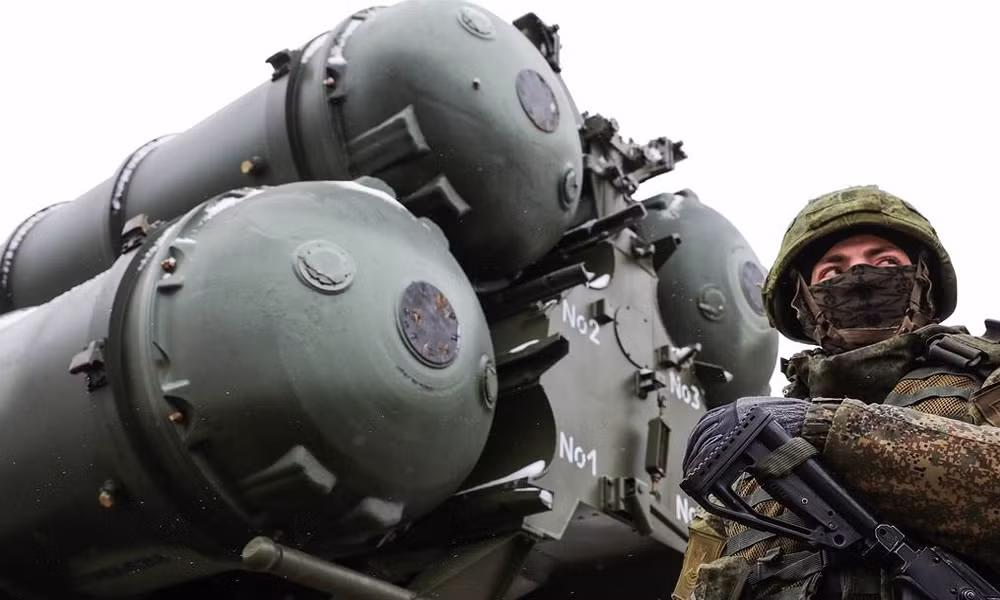 Choang: Ten lua S-400 cua Nga ha hon 30 muc tieu bay cung luc