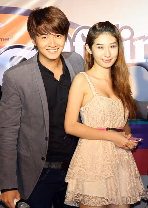 Năm 2011, Khổng Tú Quỳnh xác nhận hẹn hò Ngô Kiến Huy. Chặng đường yêu của cặp đôi này ngọt ngào nhưng đầy sóng gió. Ảnh: Vietbao