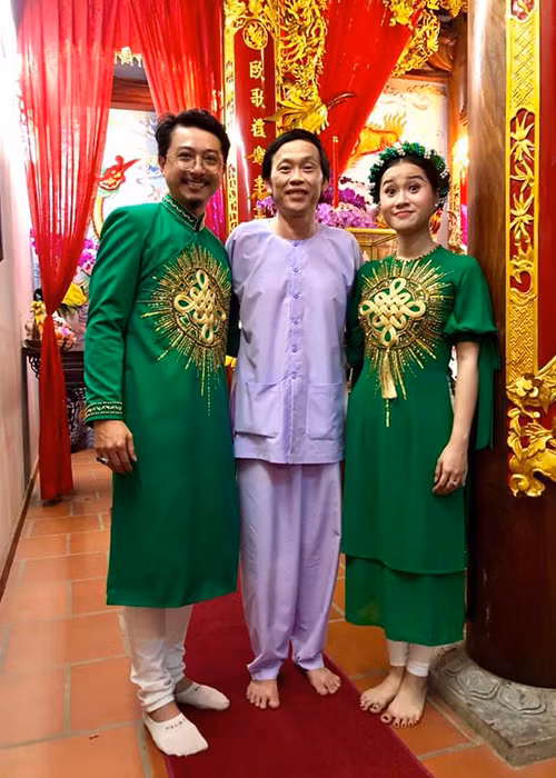 Hứa Minh Đạt cảm thấy may mắn diễn chung với Hoài Linh nhiều nên khán giả mới biết đến.