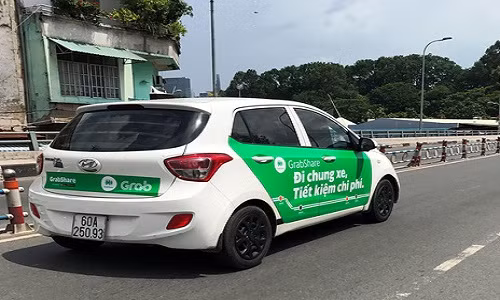 Xe Grab hoạt động tại TP HCM