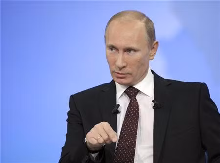 Trong khi đó, "Vladimir" trong lời sấm truyền của bà Vanga được nhiều người quan tâm và trở thành chủ đề tranh luận.