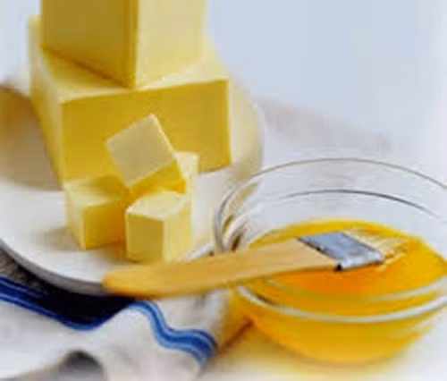 Không cần lo lắng về chất béo bão hòa. Gần đây, nhiều chuyên gia lên tiếng khẳng định chất béo bão hòa cũng cần thiết cho cơ thể. Tuy nhiên, ăn lượng lớn chất béo bão hòa hoàn toàn có thể khiến bạn đối diện với nguy cơ tim mạch.