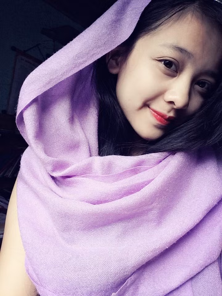 Với lợi thế về ngoại hình, khuôn mặt xinh xắn, Lâm Oanh từng giành giải Nhất Người đẹp quê choa; giải Ba Người đẹp dân tộc thiểu số tỉnh Nghệ An lần thứ 4 và hiện là một trong số những gương mặt nổi bật nhất của cuộc thi Người đẹp Nghệ An qua ảnh 2016 đang diễn ra. Lâm Oanh gây ấn tượng với người đối diện bởi thân hình đẹp, vóc dáng cân đối và khuôn mặt rất thanh tú.