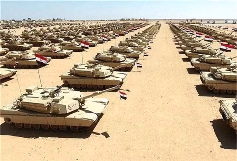 Ông El-Sisi đã thực hiện những bước đi đó để đáp trả những hành động của Thổ Nhĩ Kỳ, mà ông nhận được báo cáo về kế hoạch của chính quyền Tổng thống Erdogan phái một lực lượng tình nguyện của tổ chức "Anh em Hồi giáo" Thổ Nhĩ Kỳ (SADAT) để giúp GNA chống lại lực lượng LNA.