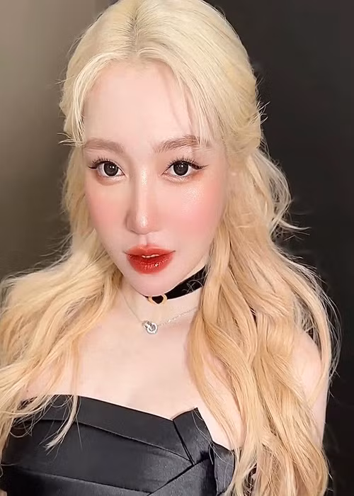 "Chẳng ai muốn kết hôn để ly hôn cho đến khi đó là lựa chọn duy nhất", hot girl Elly Trần trải lòng.