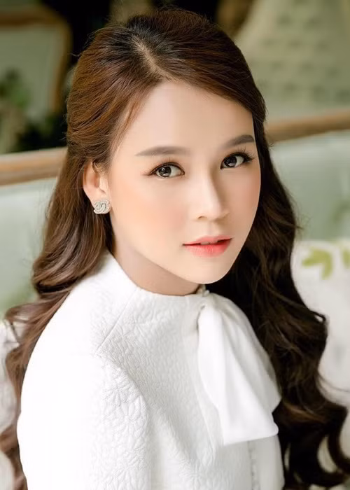 Hiện tại, danh tính lẫn hình ảnh bạn trai của Sam vẫn là một ẩn số khó đoán bởi cô rất kín tiếng về chuyện tình cảm. Ảnh: FBNV