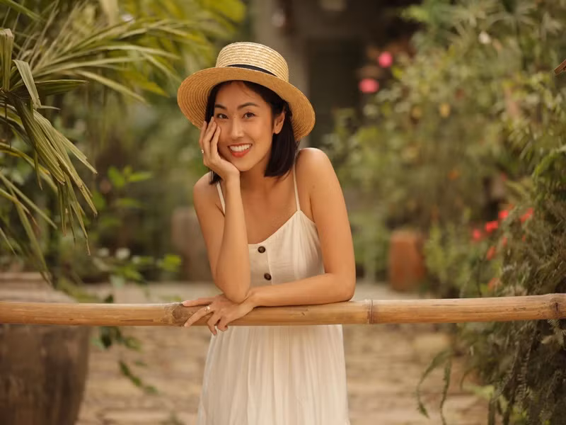 Misoa Kim Anh tên thật là Trần Thị Kim Anh, sinh năm 1991, đến từ TP HCM. Ngoài dẫn chương trình, cô còn làm diễn viên, người mẫu ảnh.