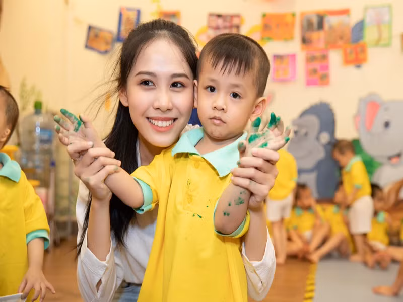 Trước Hoa hậu Việt Nam 2022, cô lọt top 10 Hoa hậu Thế giới Việt Nam 2022. Ảnh: FBNV
