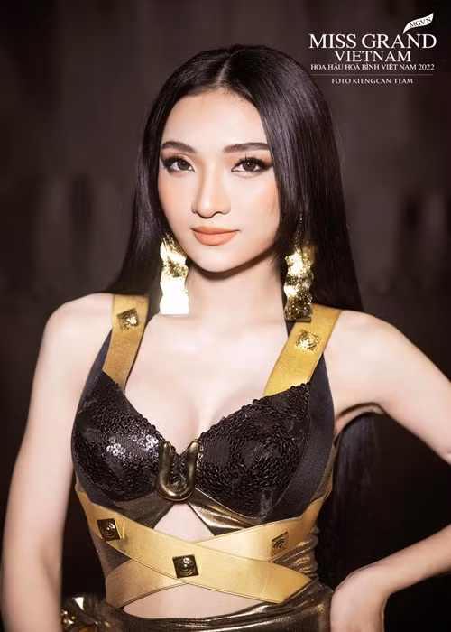 Nhiều fanpage trong và ngoài nước đăng tải phần thi giới thiệu của Tâm Như ở Miss Grand Vietnam 2022. Ảnh: FBNV