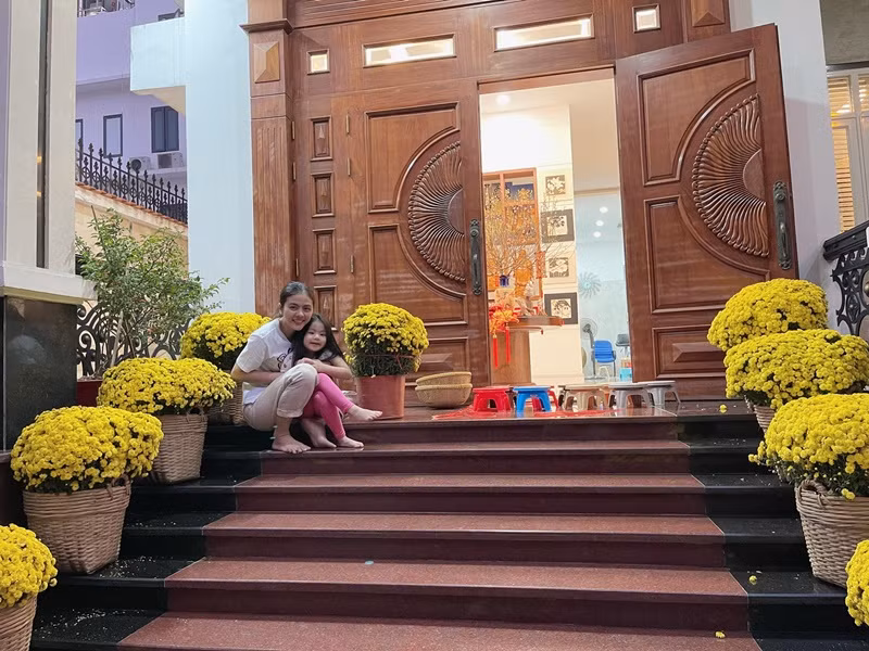 Không ít lần Vân Trang chia sẻ hình ảnh không gian sống của mình.