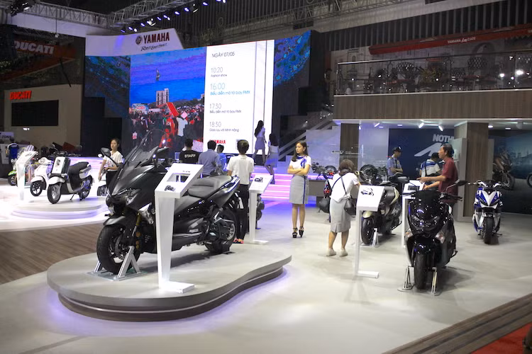 Yamaha cũng đã đem tới Fashion Zone các dòng xe tay ga phân khối lớn như TMax thế hệ mới và XMax 300. Ngoài ra, một số bản độ từ Yamaha NVX và Yamaha Grande cũng góp mặt.