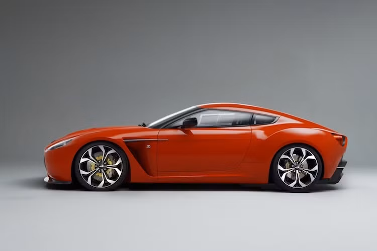 Để kỷ niệm 50 năm ngày ra mắt chiếc DB4 GT Zagato, một mẫu concept có tên gọi V12 Zagato đã được tạo ra vào năm 2011, dựa trên chiếc Aston Martin V12 Vantage. Thân xe siêu đẹp của V12 Zagato được tạo ra từ nhôm và sợi carbon. Để chế tác ra chiếc xe, Zagato đã mất tới khoảng 2000 giờ công, trong đó 100 giờ chỉ dành cho việc sơn. Chiếc xe vẫn giữ nguyên động cơ 510 mã lực V12 6.0l nguyên bản của V12 Vantage.
