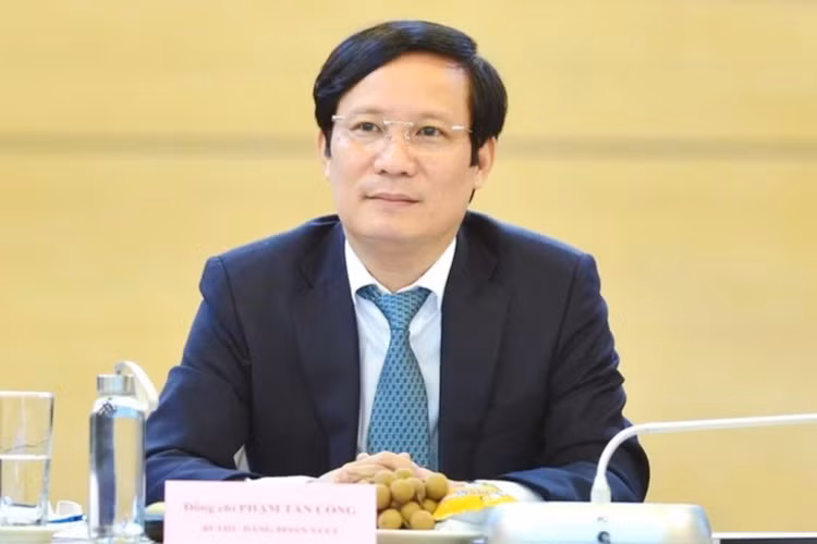 Kỷ luật Chủ tịch VCCI Phạm Tấn Công và 3 cấp phó Ky luat Chu tich VCCI Pham Tan Cong va 3 cap pho