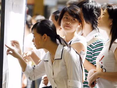 Phương án thi mới có làm giảm tỷ lệ đỗ tốt nghiệp THPT? Phuong an thi moi co lam giam ty le do tot nghiep THPT?