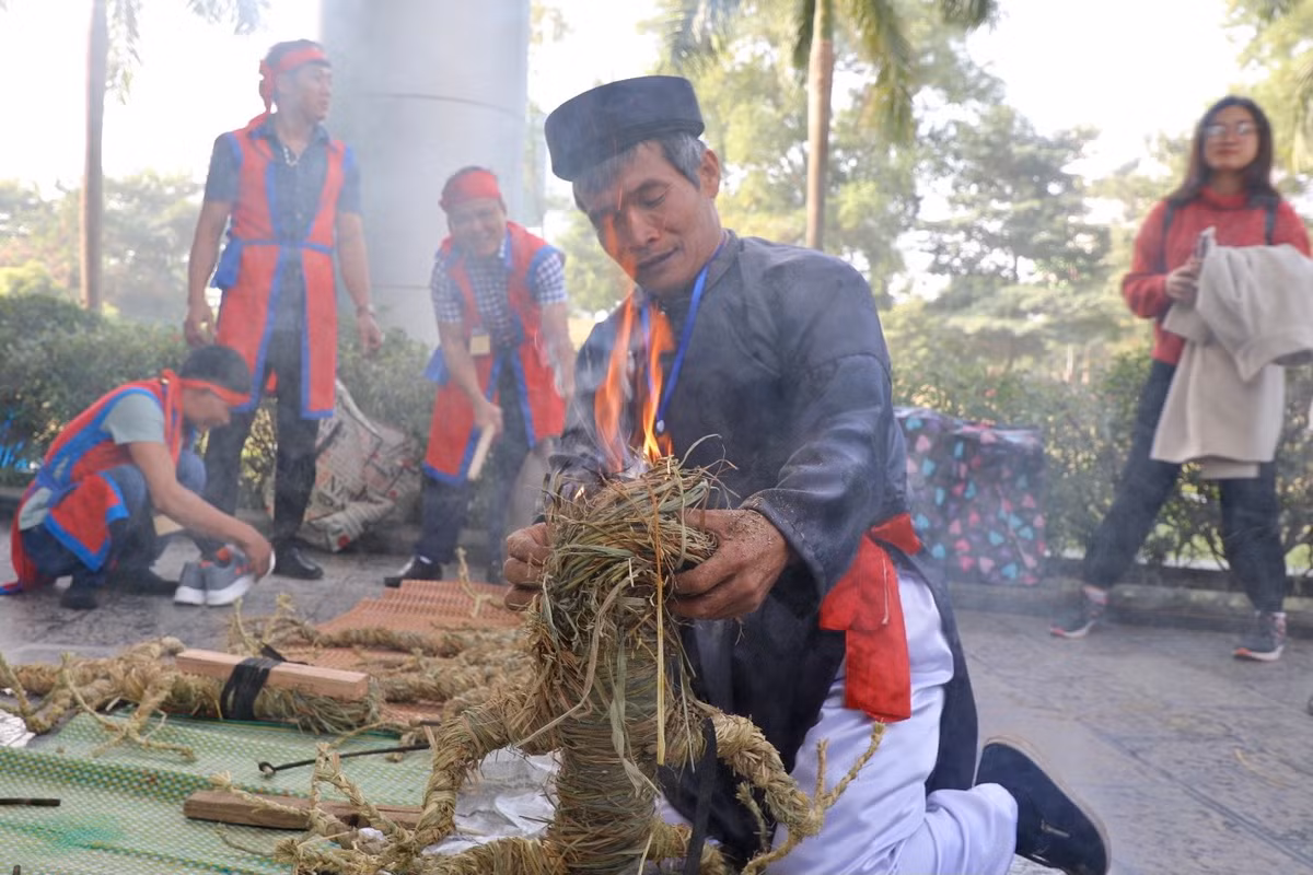 Trai nghiem Tet Viet vung Kinh Bac tai Bao tang Dan toc hoc Viet Nam-Hinh-2