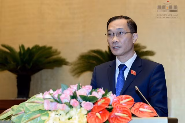 Cac cuoc chien tranh ngoai xam deu co tinh huong tan cong tu bien