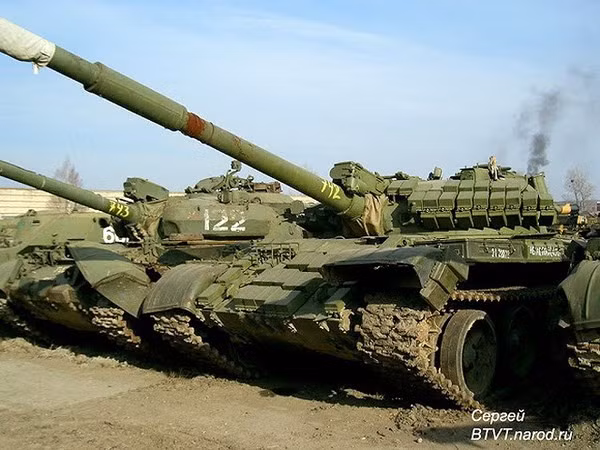 Tuy rằng chưa có giao tranh trực tiếp giữa quân đội chính quy Syria và Thổ Nhĩ Kỳ nhưng các nhóm vũ trang được hai bên ủng hộ đã có động thái "nói chuyện" với nhau, vì vậy rõ ràng Damascus phải đề phòng mọi tình huống có thể xảy ra