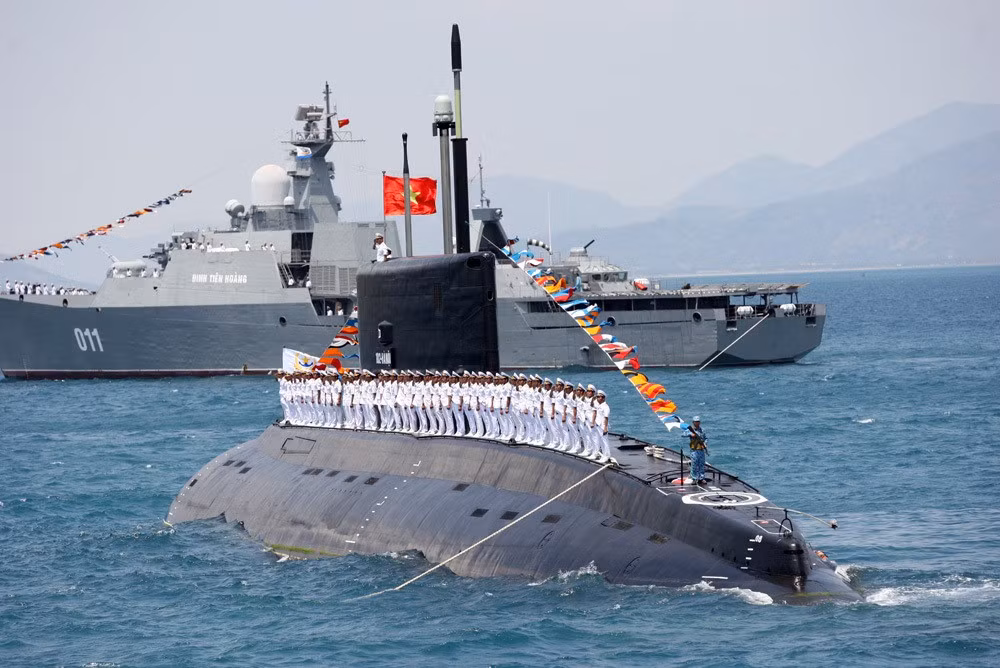 Ngoài mục đích biểu dương lực lượng cũng như thắt chặt tình hữu nghị, IMR 2020 còn được xem như cơ hội lớn của nhiều nhà chế tạo vũ khí hàng đầu thế giới.
