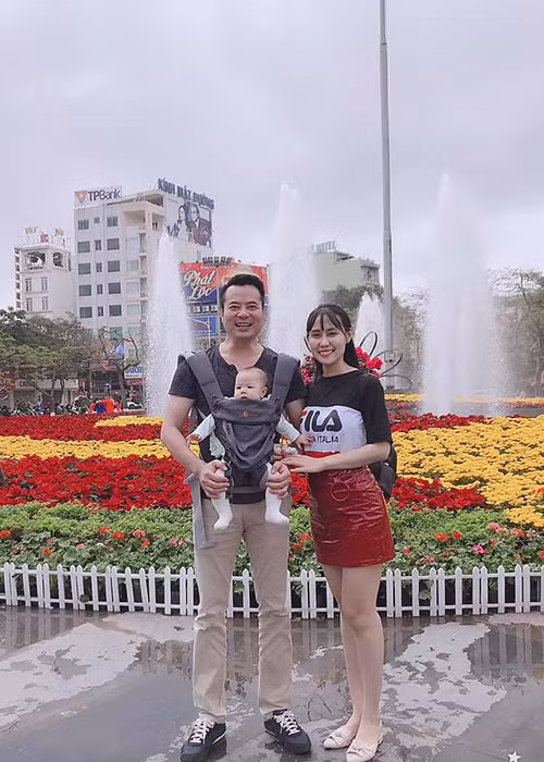 Với Phan Anh, gia đình luôn là nơi an toàn và bình yên nhất.