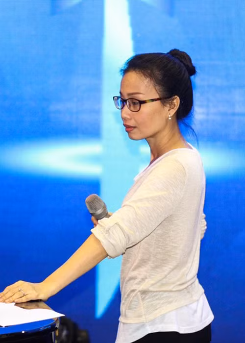 "Tôi và Cẩm Ly hợp nhau vì hai anh em tôi đều sống giản dị, chân chất bình dân. Sự bình dân này là bản chất nằm trong máu chúng tôi rồi", danh hài chia sẻ. Ảnh: Dân Việt