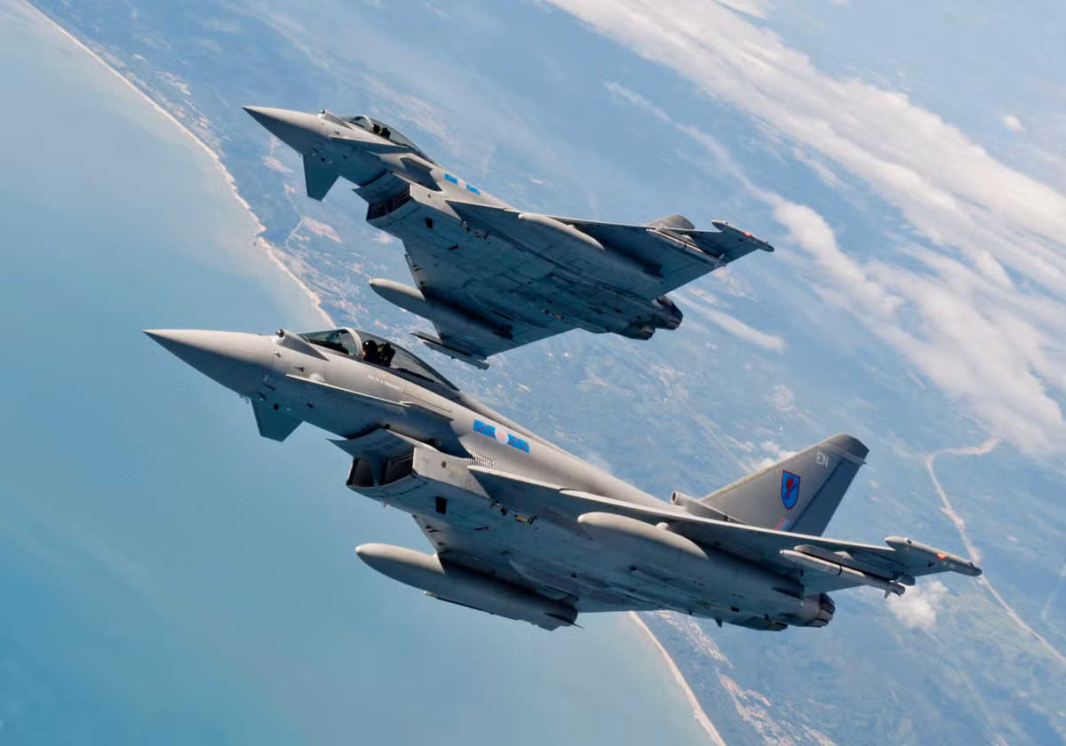 Trong khi đó, Mỹ đã loại trừ mọi sự tham gia của quân đội nước này hoặc NATO với tư cách liên minh quân sự trong bất kỳ thỏa thuận gìn giữ hòa bình tiềm năng nào ở Ukraine