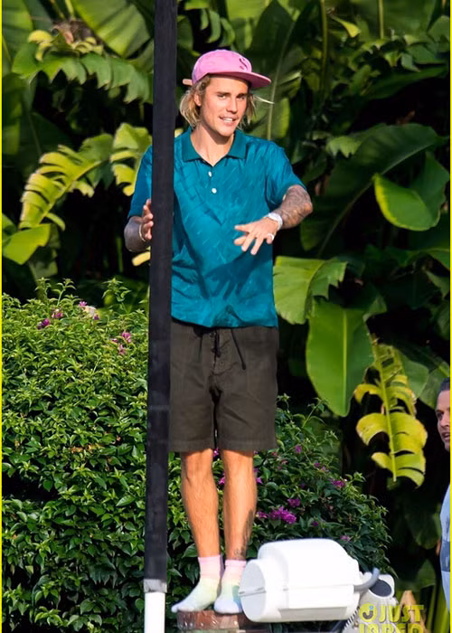 Trước khi đính hôn với Hailey, Justin có tình trường đầy ồn ào. Ảnh: Justjared