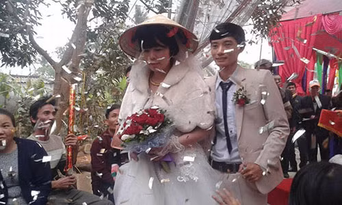 Chuyện tình của họ khiến nhiều người tin vào tình yêu đích thực.