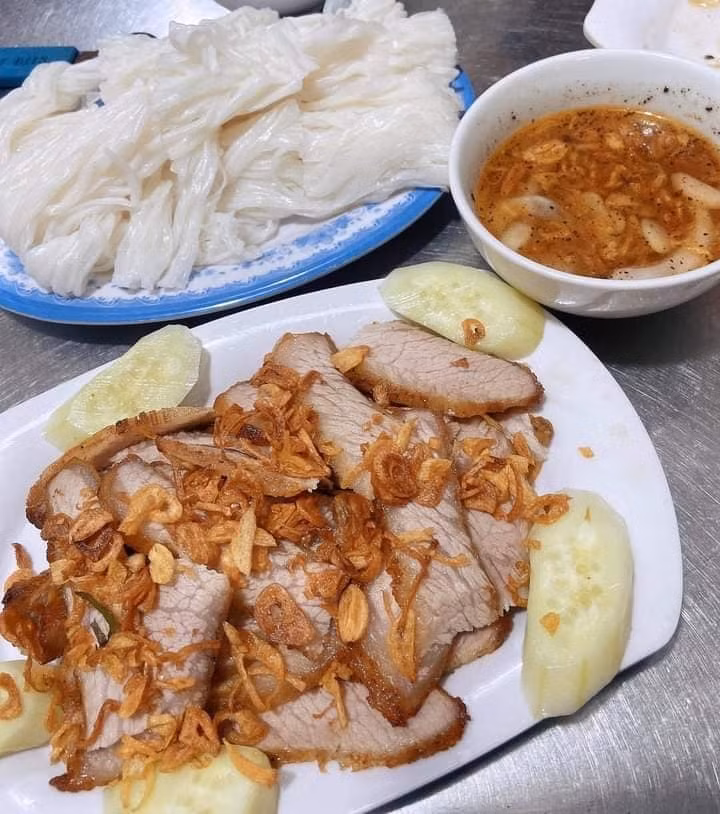 Món ăn không cầu kỳ, nhưng lại mang nét đặc trưng rất riêng của đất Thành Nam: mộc mạc, tinh tế và giàu bản sắc. Ảnh Internet