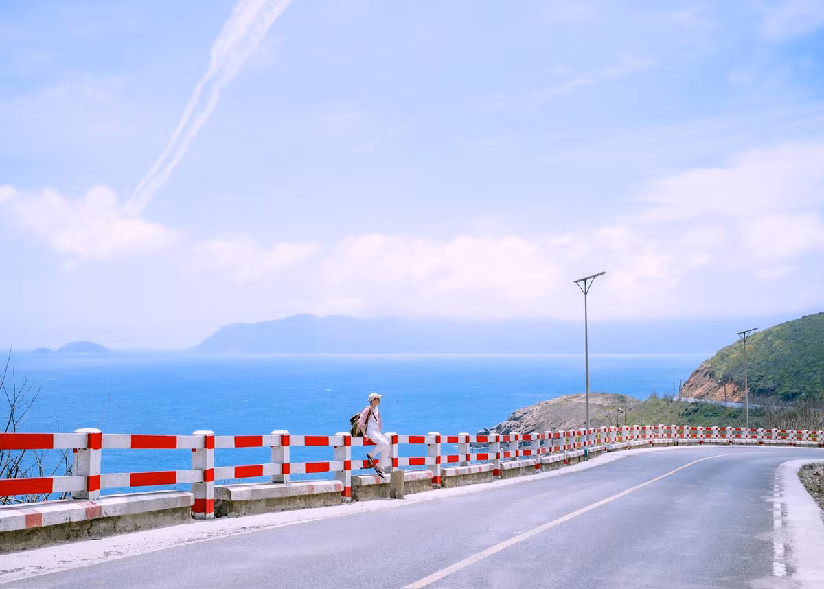 Bãi Đầm Trầu là nơi giao thoa giữa thiên nhiên thơ mộng và những khoảnh khắc hiện đại đầy ấn tượng chắc chắn sẽ khiến chuyến đi Côn Đảo của du khách thêm phần đáng nhớ. Ảnh Pham Trong Nghia