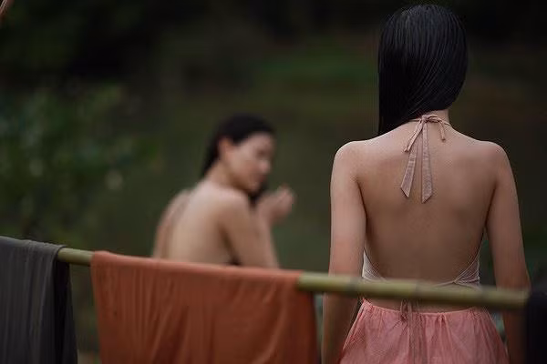 Một cảnh trong phim Vợ Ba.