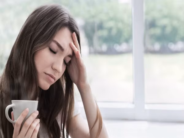 Giảm căng thẳng: Khi sự kết hợp của bầu với gừng có chứa một hợp chất được gọi là cholin, giúp giảm căng thẳng. Choline giúp cân bằng các chất của não bộ để giảm stress. Ảnh: Boldsky.