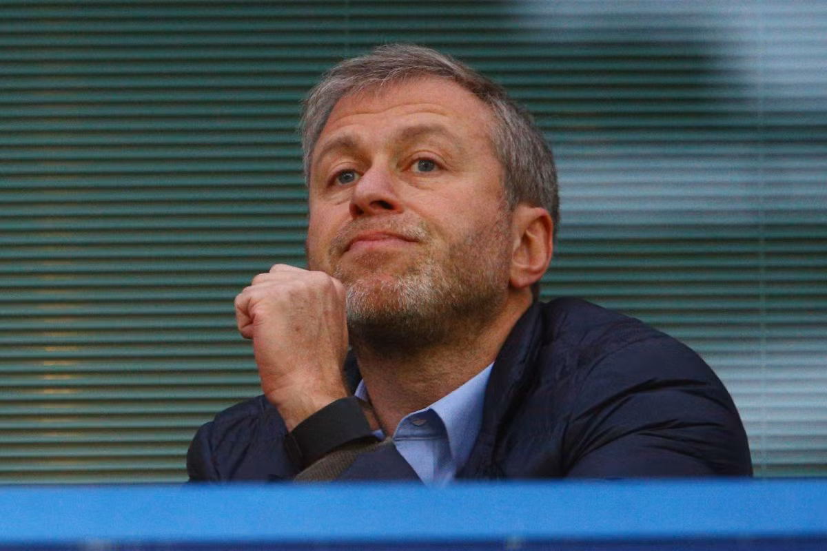 Dasha Zhukova là người vợ thứ ba của ông Roman Abramovich, một trong những tỷ phú Nga sở hữu một khối tài sản kếch xù, bao gồm chiếc Boeing 767 và nhiều biệt thự ở London, Pháp, St. Barts, Colorado, New York và Los Angeles. Ảnh: BI.