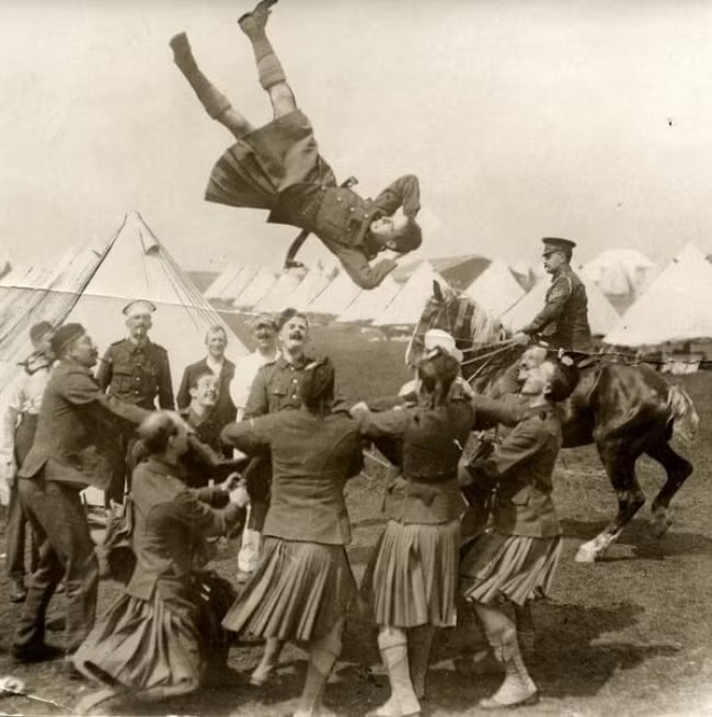 Binh lính Scotland, chụp năm 1916.