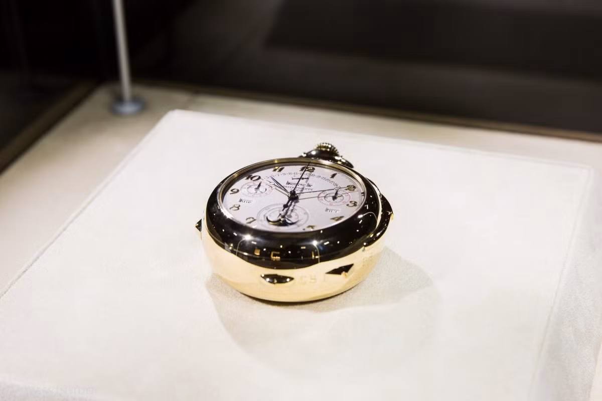 Căn phòng này giới thiệu một số sáng tạo nổi tiếng nhất của Patek Philippe. Caliber 89 là chiếc đồng hồ phức tạp nhất thế giới khi nó được tạo ra vào năm 1989. Ảnh: BI.