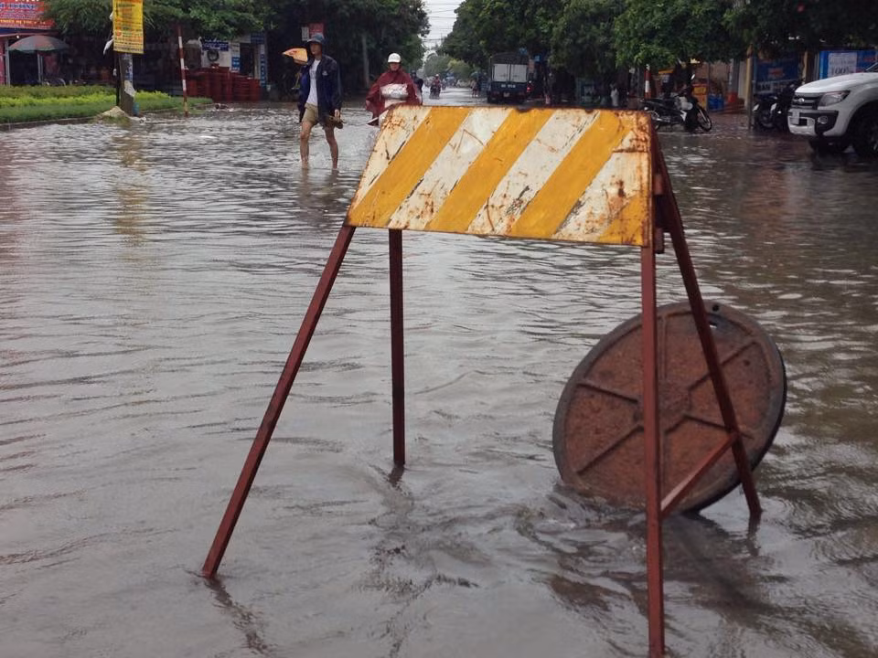Trong khi đó công tác thoát nước khá chậm.