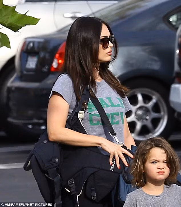 Vo chong Megan Fox hoa thuan nhu chua he co cuoc chia ly-Hinh-3