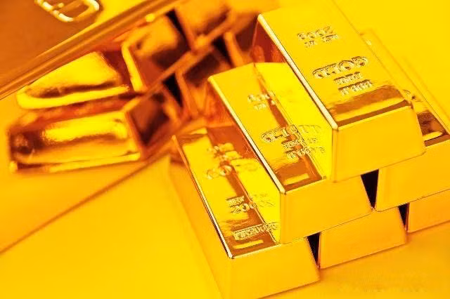 2. Tuổi Tí: Tuổi Tí trong 14 ngày tới không những được Thần Tài chiếu cố, tài chính, tiền vàng tăng gấp bội mà còn gặp nhiều vận đỏ trong nhiều lĩnh vực khác.